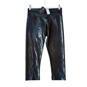 NEW Onzie Black Holographic Capri Pant Leggings Oil Slick Iridescent Size M/L